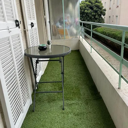 50m2 Climatise Proche *